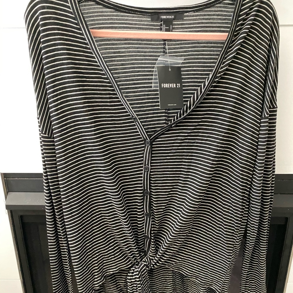 Long Sleeve Front Tie T shirt
